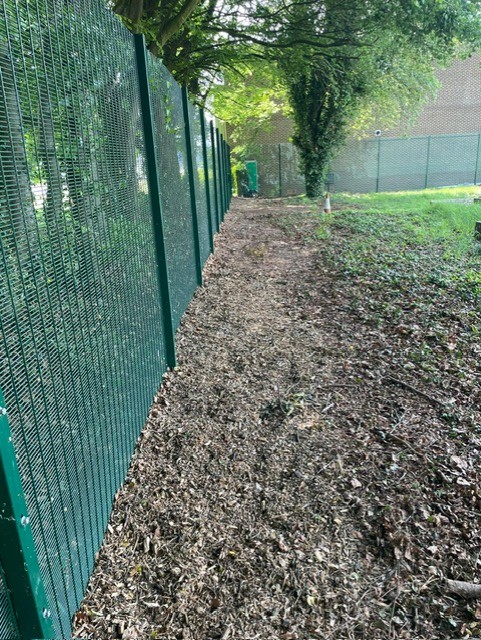 358 Fencing