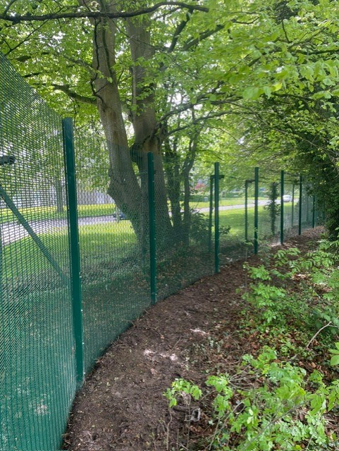 358 Fencing 2